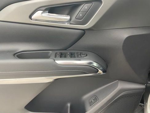 New 2026 Chevrolet Traverse LT w/ Midnight/Sport Edition image 10