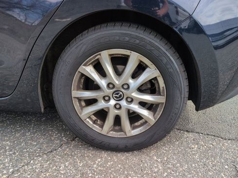 Used 2015 MAZDA MAZDA3 i Grand Touring image 25