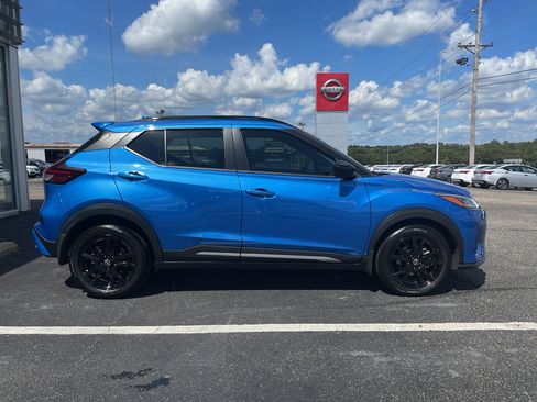 Certified 2024 Nissan Kicks SR w/ SR Premium Package image 22