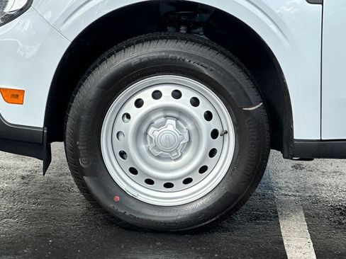 New 2026 Ford Maverick XL image 22