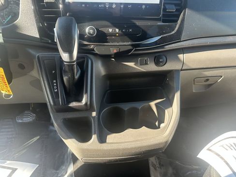 Used 2023 Ford Transit 350 XLT image 16