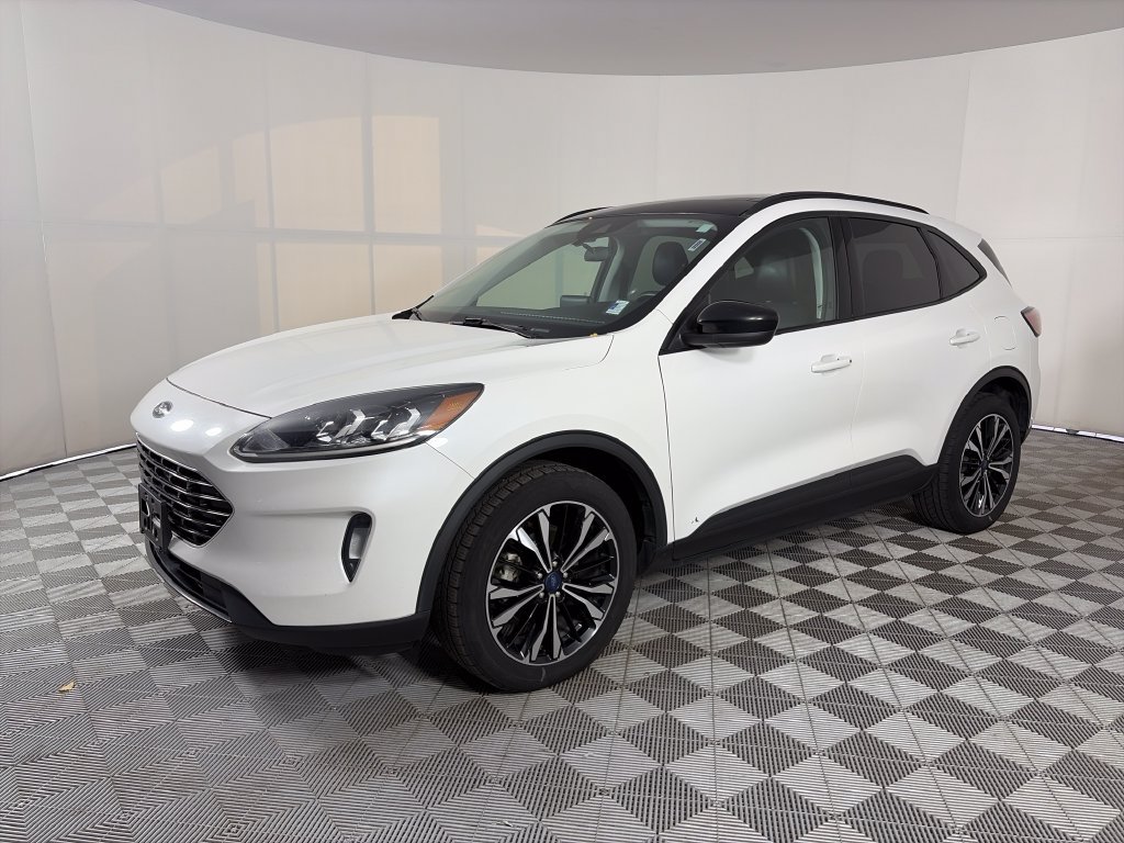 Used 2022 Ford Escape SEL w/ SEL Stealth AWD Package image 3