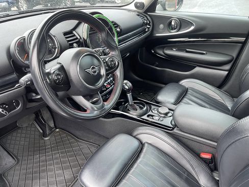 Used 2019 MINI Cooper Clubman S image 13