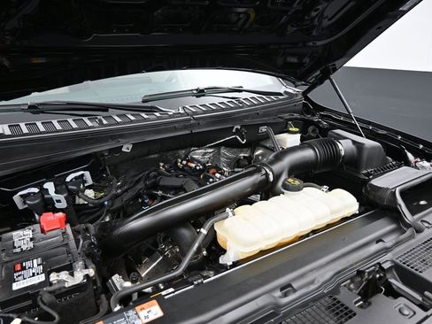 Used 2024 Ford Expedition Max Limited image 9