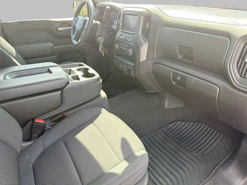 Used 2021 Chevrolet Silverado 1500 Custom w/ Safety Confidence Package image 10