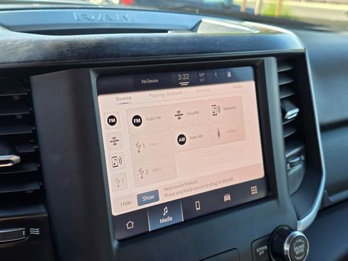 Used 2024 RAM 2500 Big Horn w/ Bed Utility Group image 27