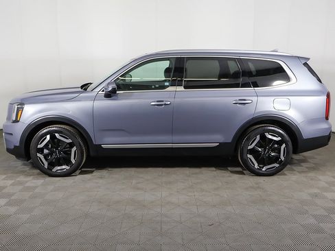 Used 2024 Kia Telluride S w/ S Sunroof Package image 19
