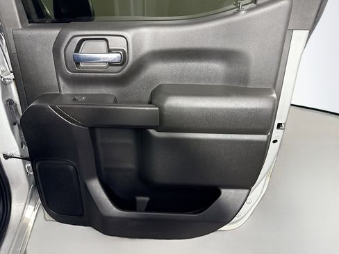 Used 2020 Chevrolet Silverado 1500 LT image 26