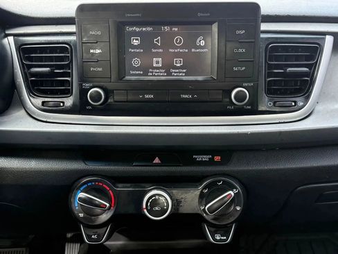 Used 2018 Kia Rio S image 19