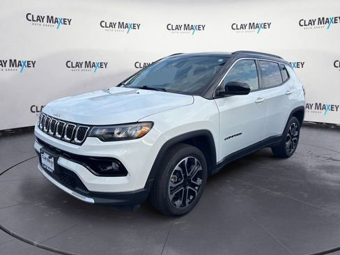 Used 2024 Jeep Compass Limited image 1