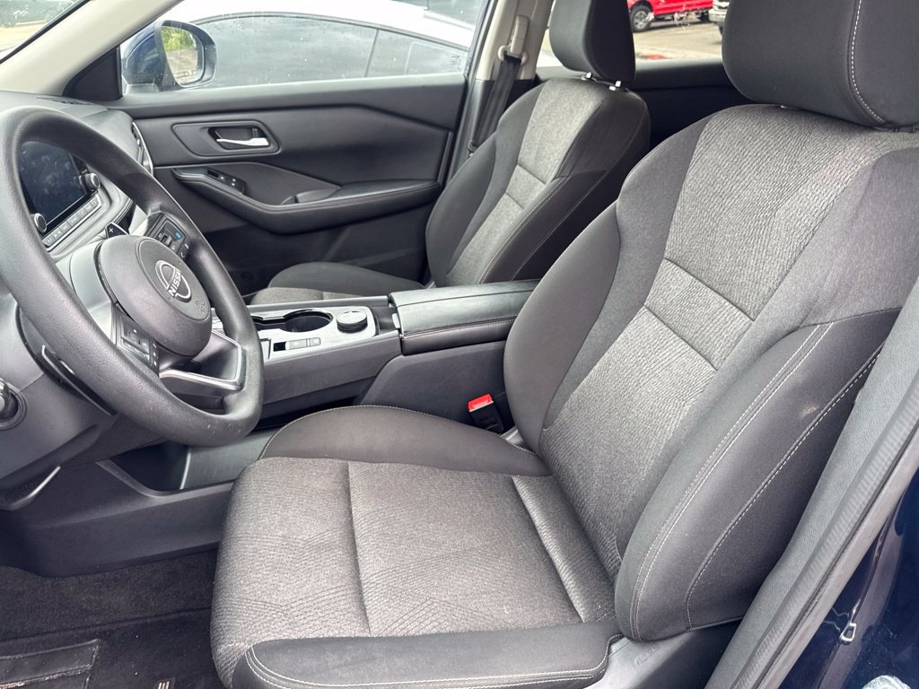 Used 2024 Nissan Rogue SV AWD/4WD image 10