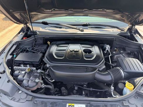 Used 2017 Jeep Grand Cherokee Overland AWD/4WD image 16