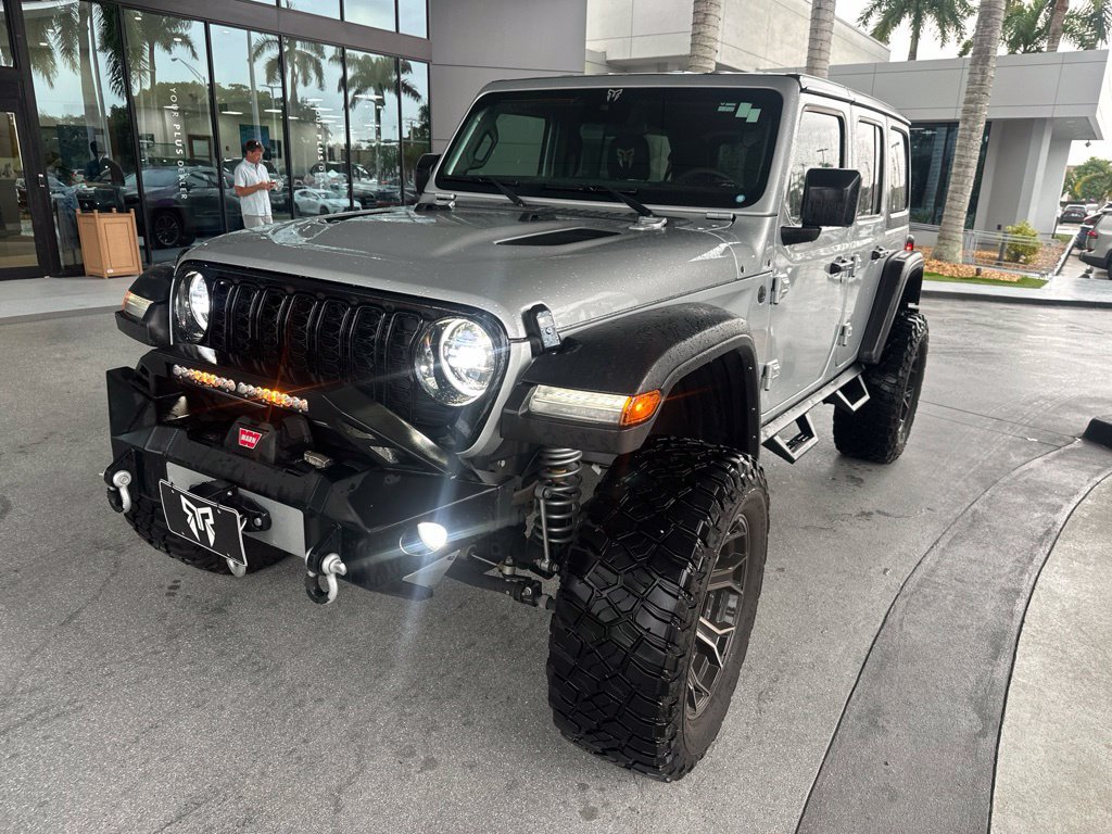 Used 2024 Jeep Wrangler Unlimited Sport AWD/4WD image 1