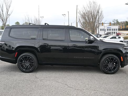 Used 2024 Jeep Grand Wagoneer L Series II w/ Quick Order Packagew 28T image 19