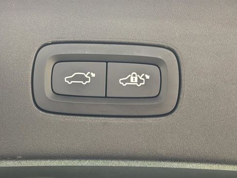 Used 2024 Polestar Polestar 2 AWD/4WD image 9