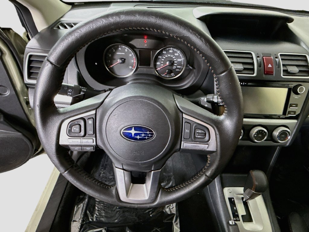 Used 2017 Subaru Crosstrek 2.0i Premium AWD/4WD image 19