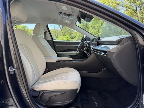 Used 2024 Hyundai Sonata SEL FWD image 19