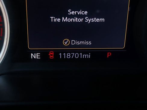 Used 2021 Chevrolet Suburban High Country w/ Premium Package image 26