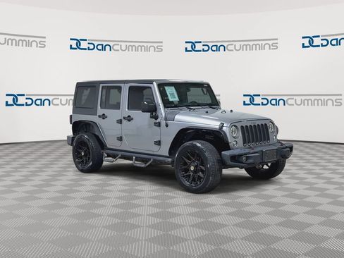Used 2017 Jeep Wrangler Unlimited Sport w/ Quick Order Package 24S AWD/4WD image 2