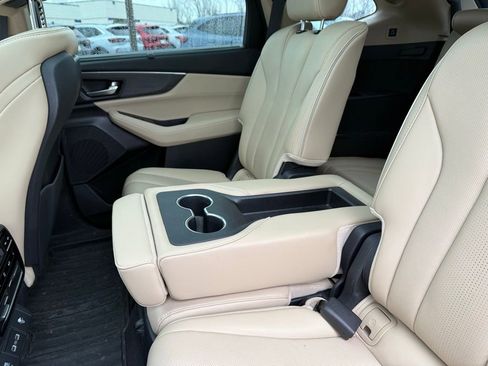 Used 2023 Acura MDX SH-AWD w/ Advance Package image 30