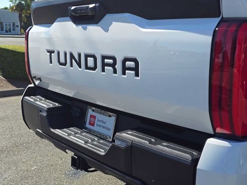 Used 2025 Toyota Tundra SR5 w/ SR5 Premium Package AWD/4WD image 14