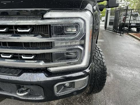 Certified 2024 Ford F250 Platinum w/ Tremor Off-Road Package AWD/4WD image 9