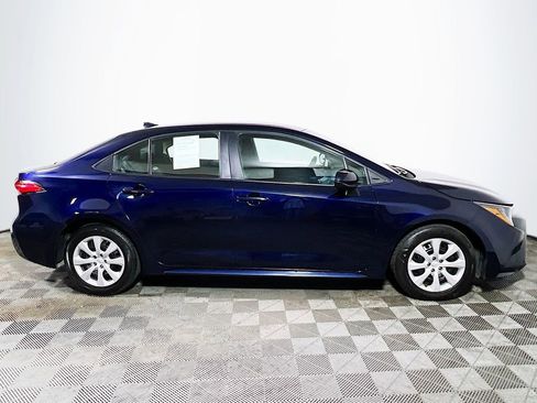 Certified 2024 Toyota Corolla LE FWD image 9