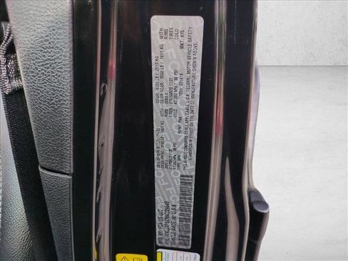 Certified 2022 Jeep Wrangler Unlimited Sahara image 23