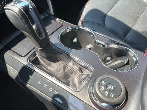 Used 2018 Ford Explorer Sport w/ Equipment Group 401A AWD/4WD image 14