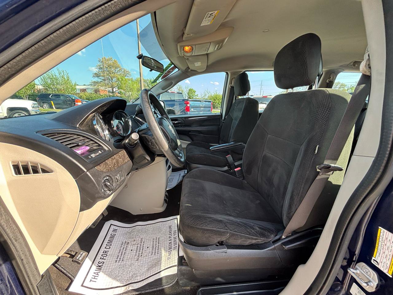 Used 2015 Dodge Grand Caravan American Value Package FWD image 18