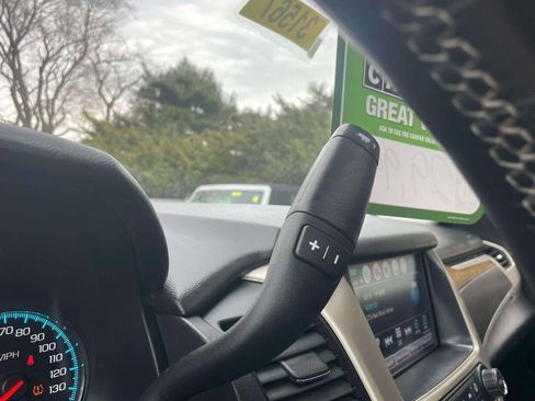 Used 2020 GMC Yukon XL Denali w/ Denali Ultimate Package image 25