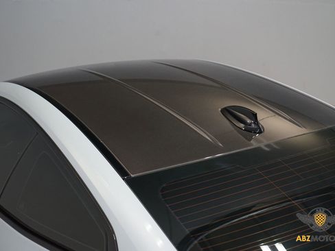 Used 2023 BMW M4 Competition image 9