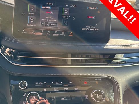 Certified 2024 INFINITI QX60 Luxe image 14