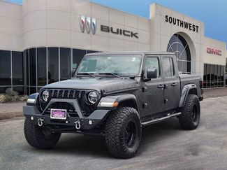 Used 2022 Jeep Gladiator Sport AWD/4WD video 2