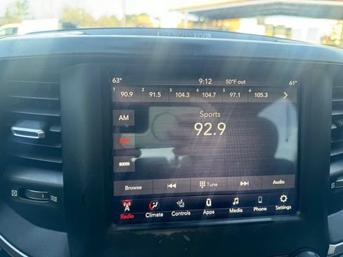 Used 2019 RAM 1500 Big Horn AWD/4WD image 25