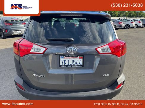 Used 2015 Toyota RAV4 XLE image 4