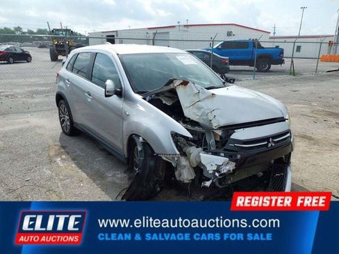 Used 2019 Mitsubishi Outlander Sport FWD image 2