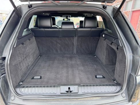 Used 2014 Land Rover Range Rover Sport SE image 40