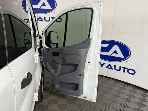 Used 2018 Ford Transit 250 w/ Exterior Upgrade Package image 7