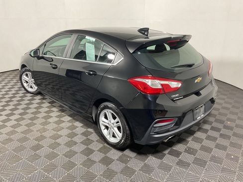 Used 2017 Chevrolet Cruze LT w/ Convenience Package FWD image 13