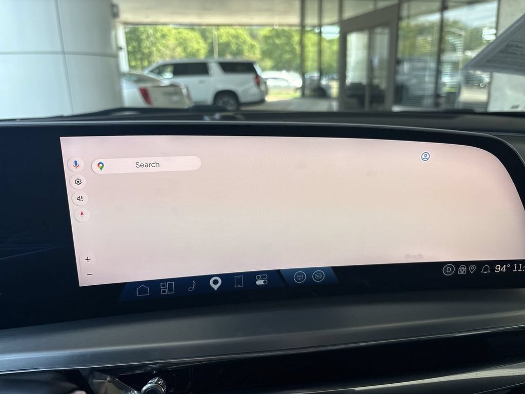 Certified 2024 Cadillac Lyriq Luxury AWD/4WD image 14