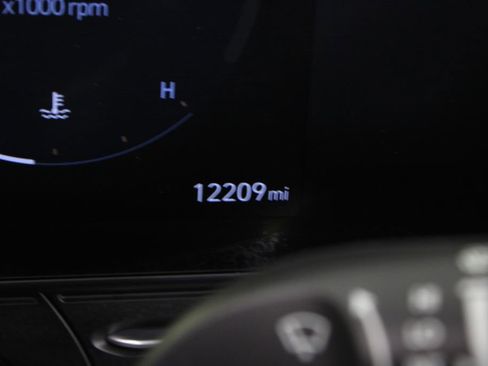 Certified 2024 Hyundai Kona Limited FWD image 31