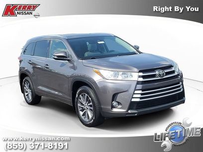 Used 2017 Toyota Highlander XLE