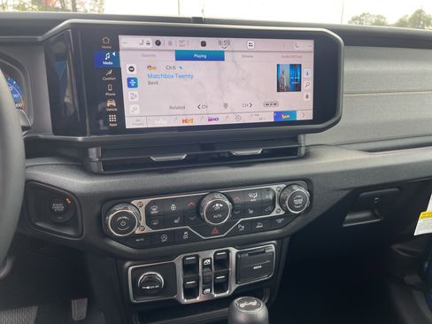New 2026 Jeep Wrangler Sport S AWD/4WD image 27