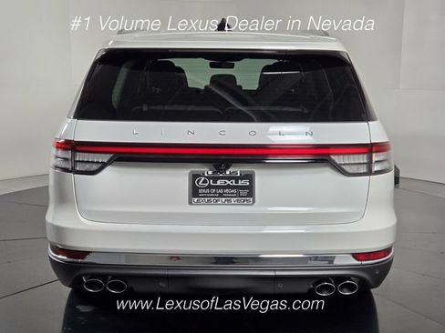 Used 2026 Lincoln Aviator Reserve AWD/4WD image 5