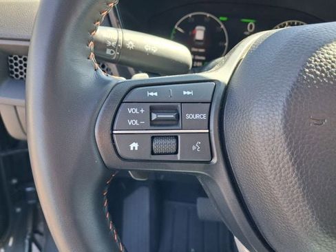 Used 2025 Honda CR-V Sport image 29