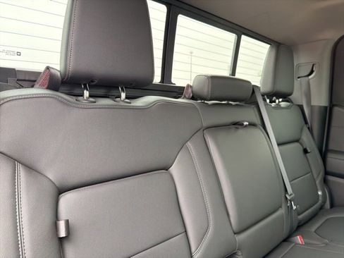 Used 2019 Chevrolet Silverado 1500 LT Trail Boss image 5