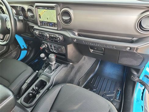 Used 2021 Jeep Wrangler Sport S image 27