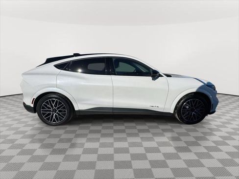 Used 2025 Ford Mustang Mach-E Premium image 8