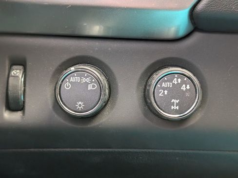 Used 2016 Chevrolet Tahoe LS w/ Remote Keyless Entry Package image 14